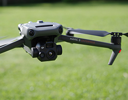 Mavic-3T-Enterprise Drone Mavic 3T Enterprise utilisé pour l’imagerie thermique