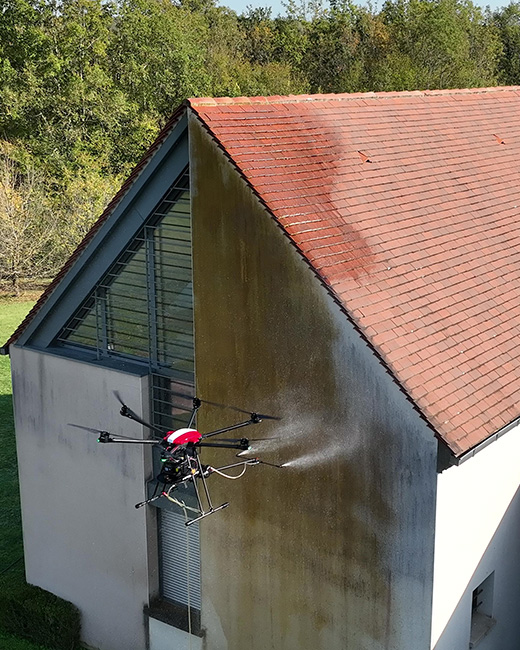Service par drone en Dordogne pour nettoyage de façade